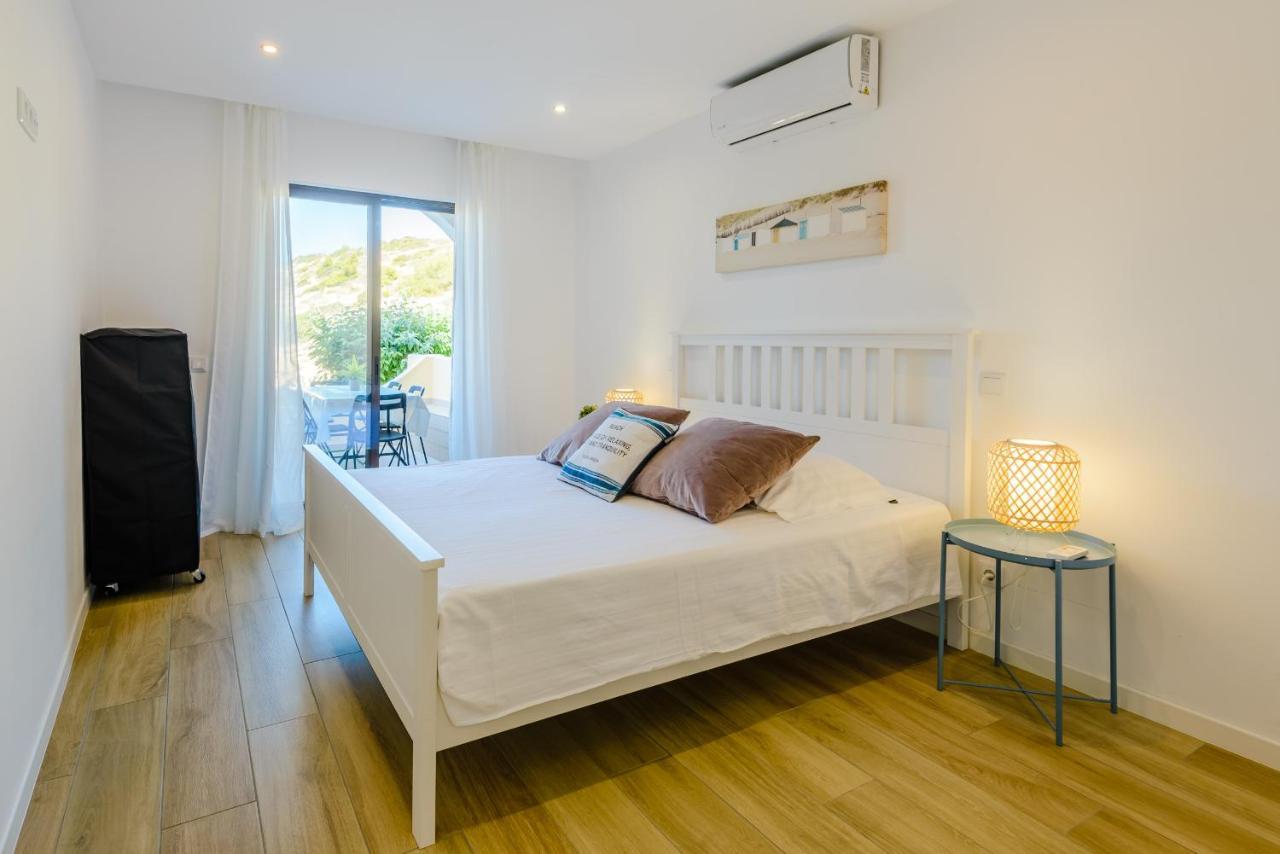 The Little Paradise With Sea Views Apartment *